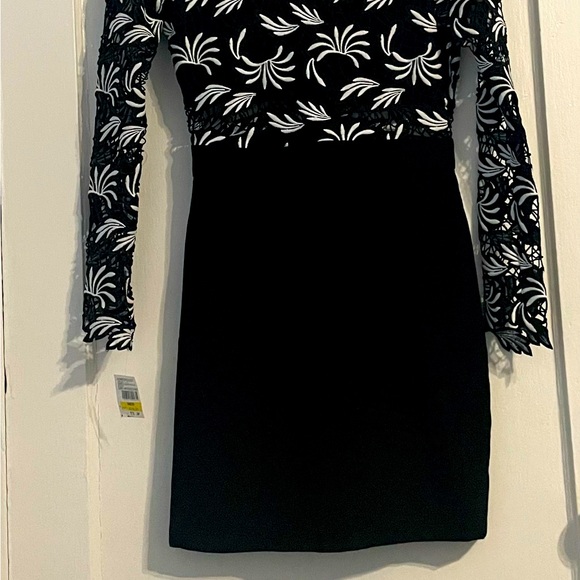 Romeo and Juliet Couture Medium Dress (never worn) - Picture 6 of 7